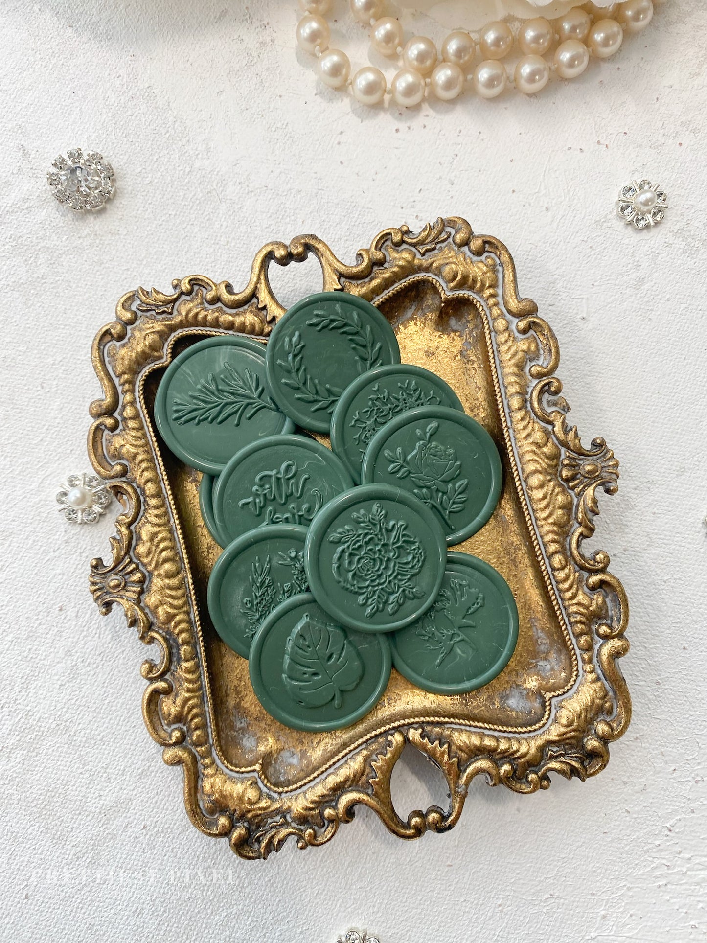 a close up of a tray with buttons on it
