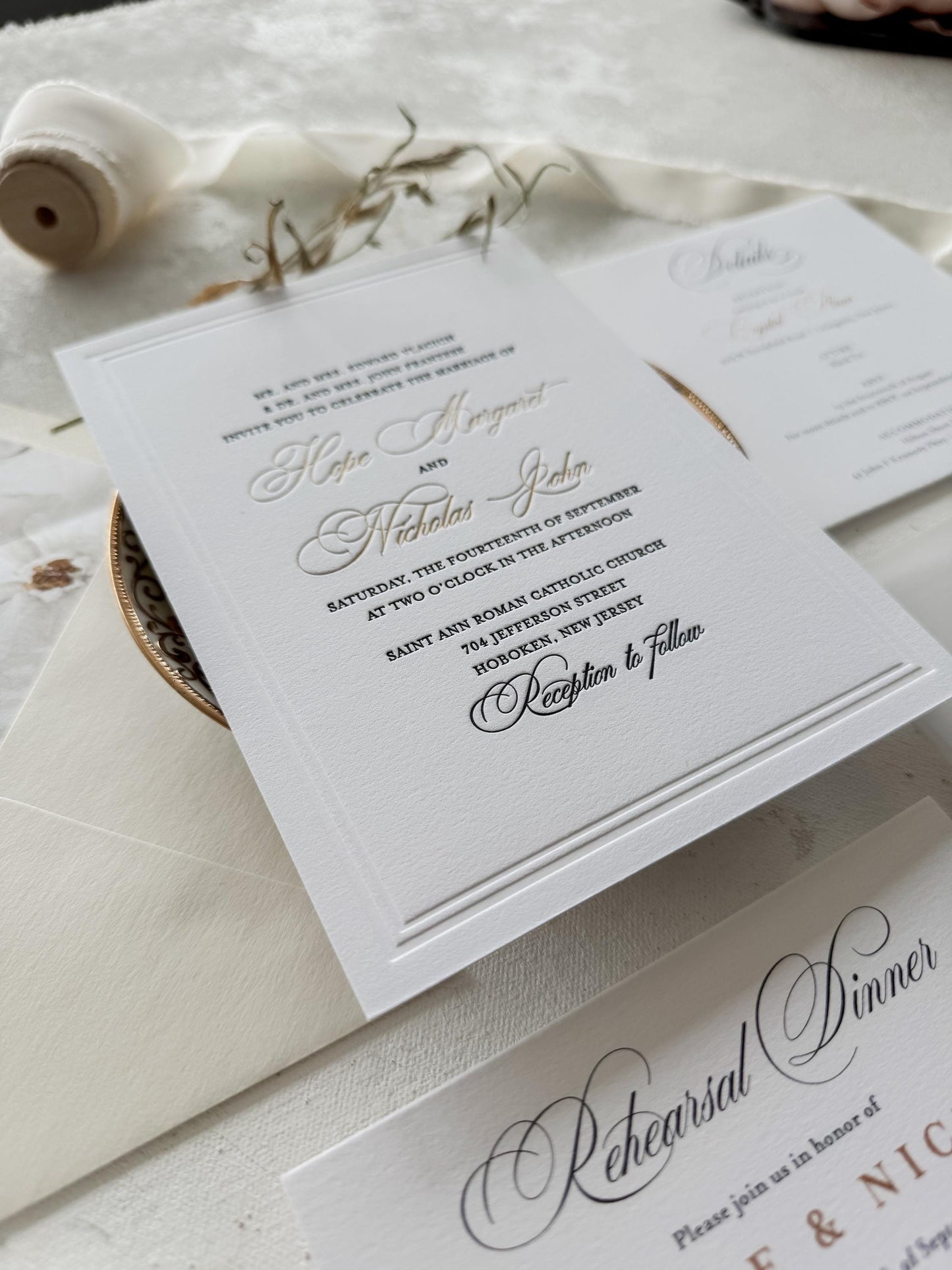 Elegant Gold Foil Wedding Invitations | Letterpress Invites Style 1109