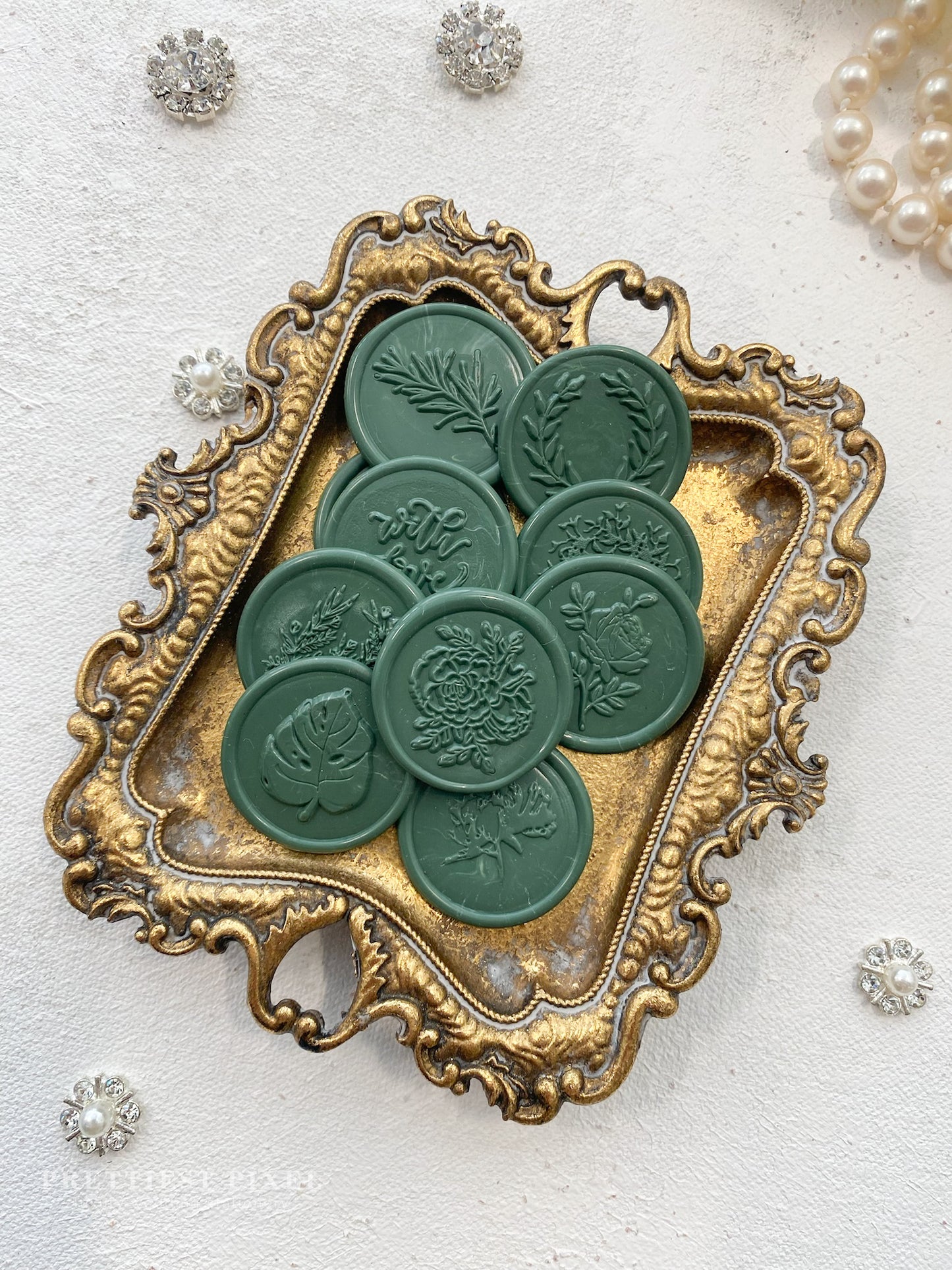 a picture of a bunch of buttons in a frame