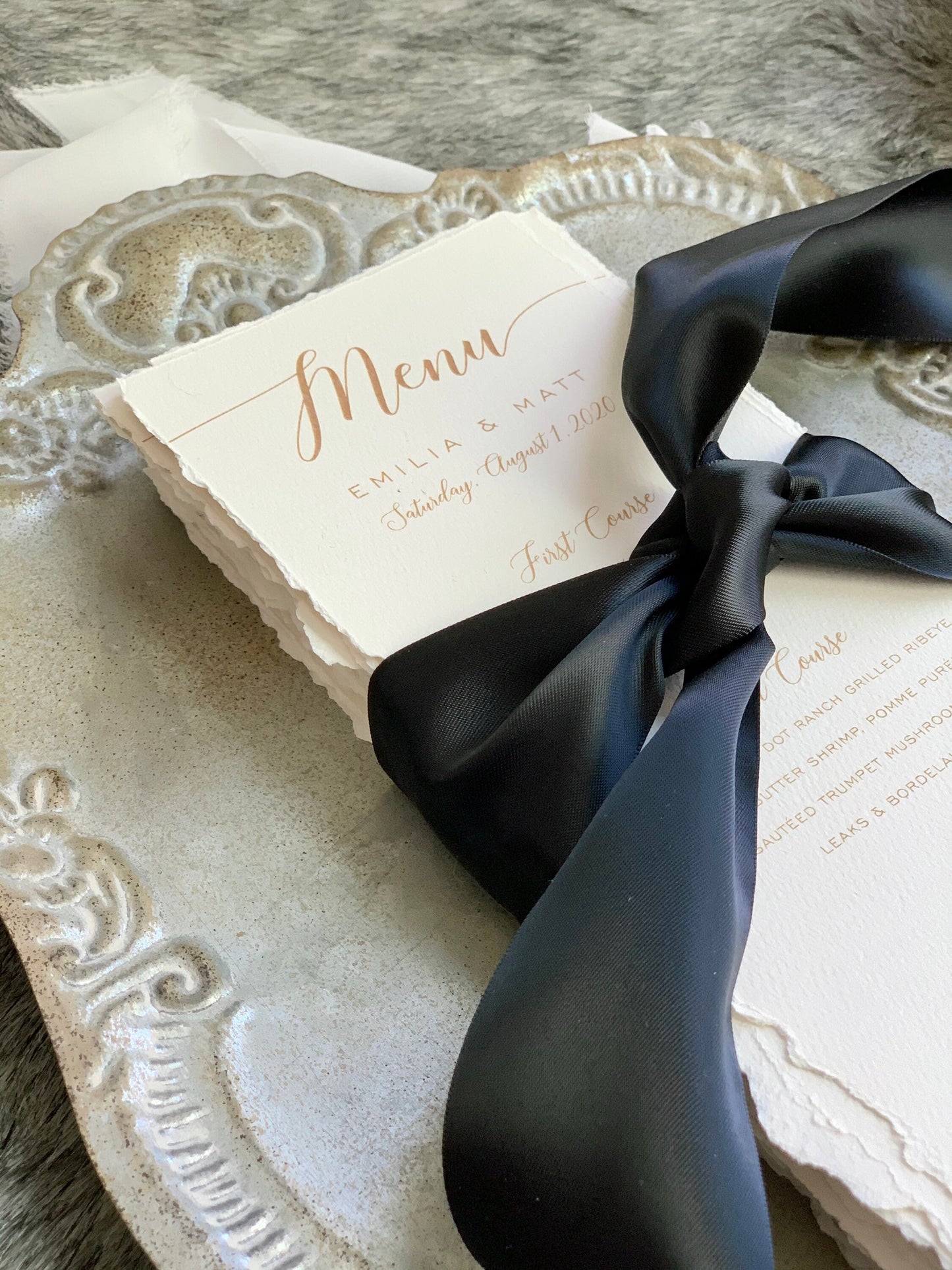 Deckle Edge Menu | Style 211
