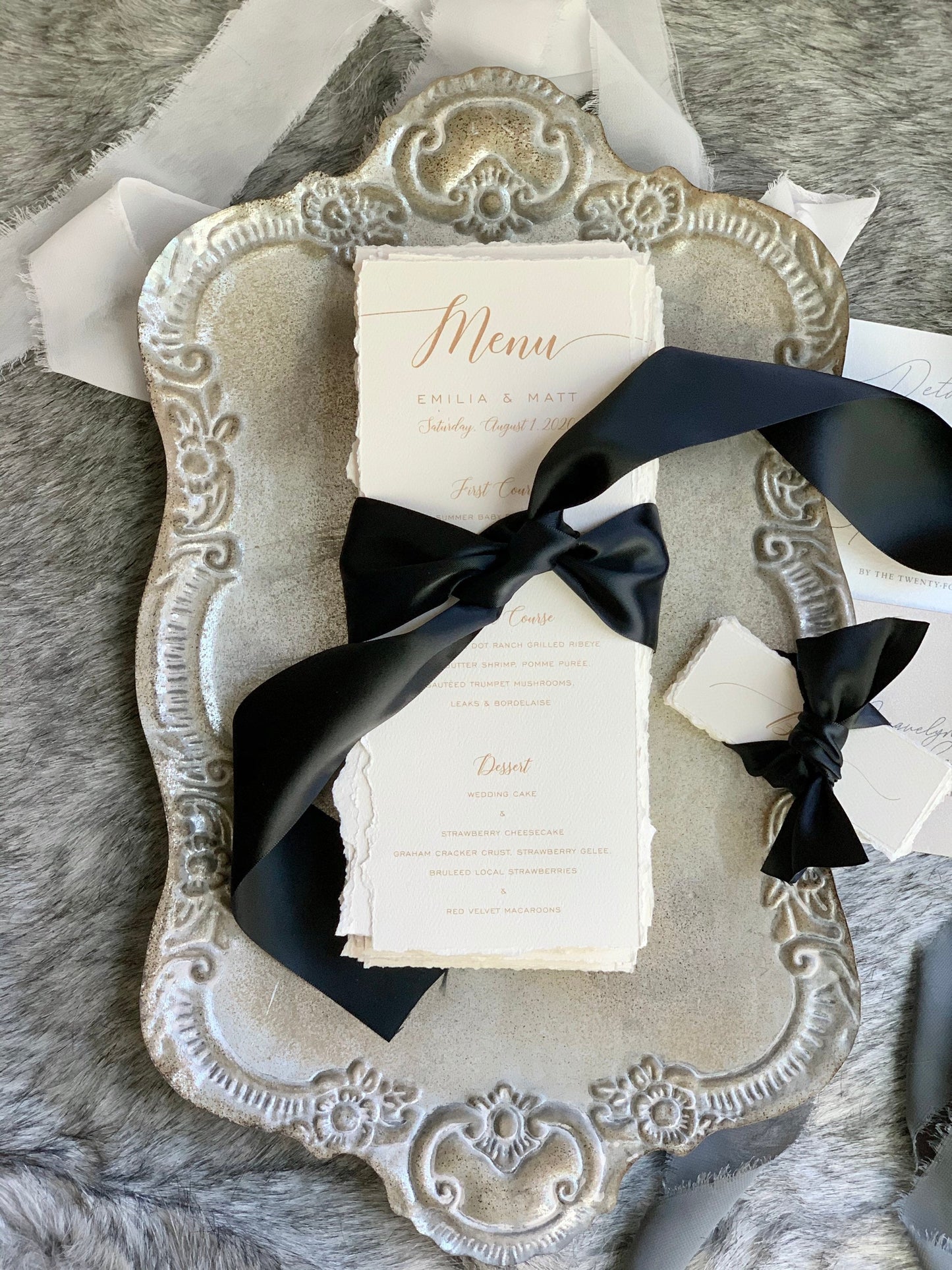 Deckle Edge Menu | Style 211
