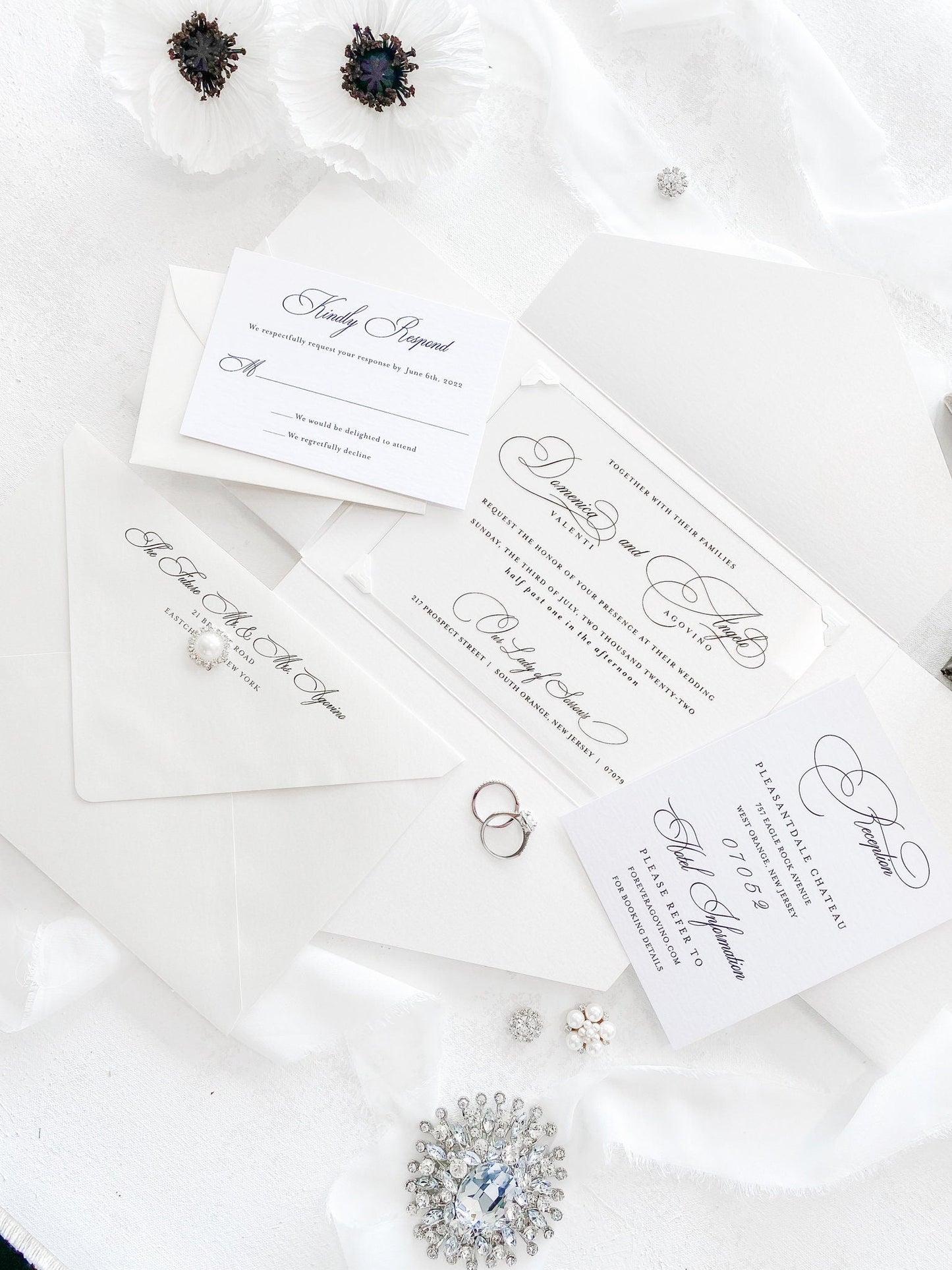 Elegant Ivory Wedding Invitations | Style 26
