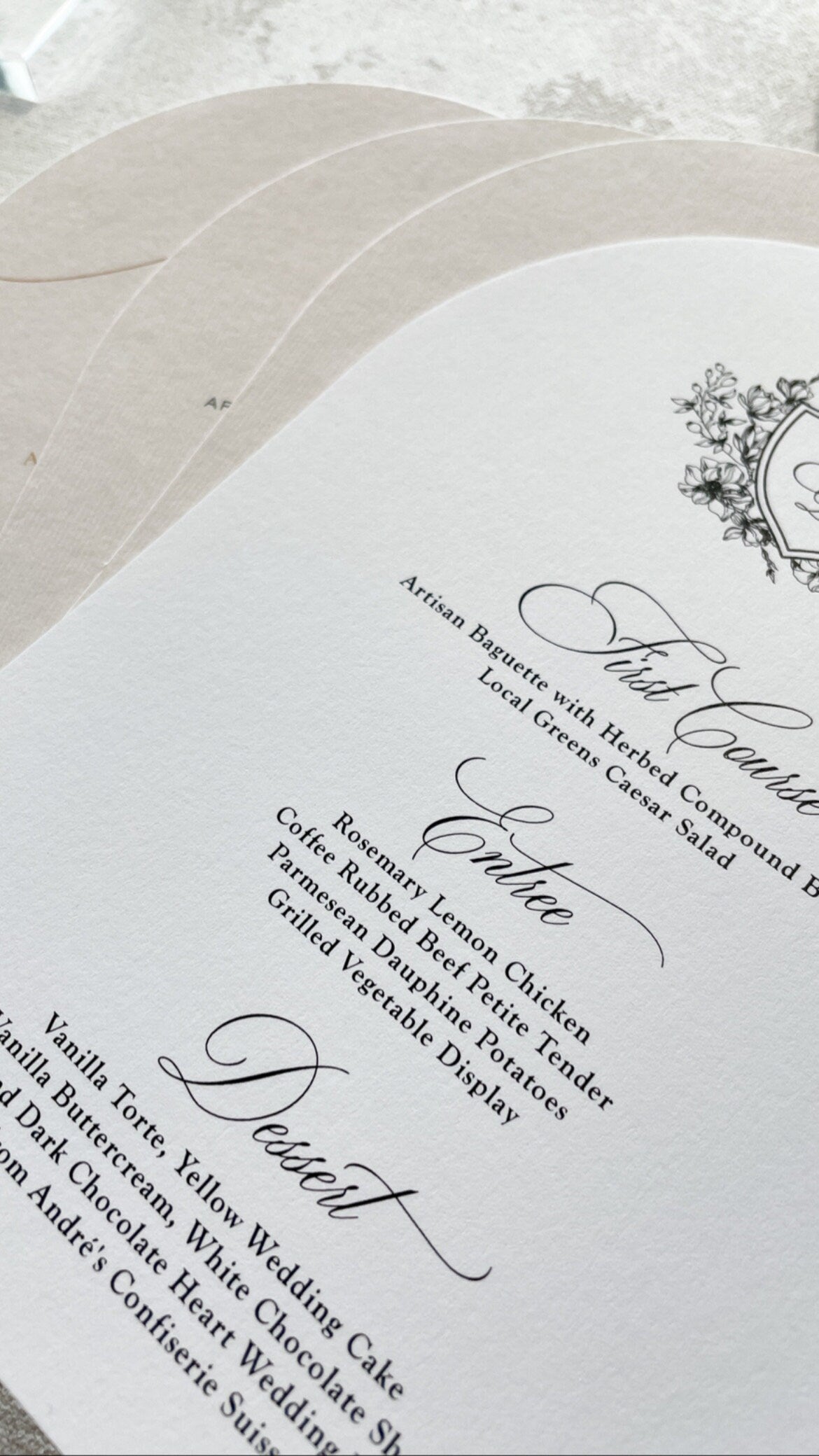 Arch Wedding Menu | Style 136