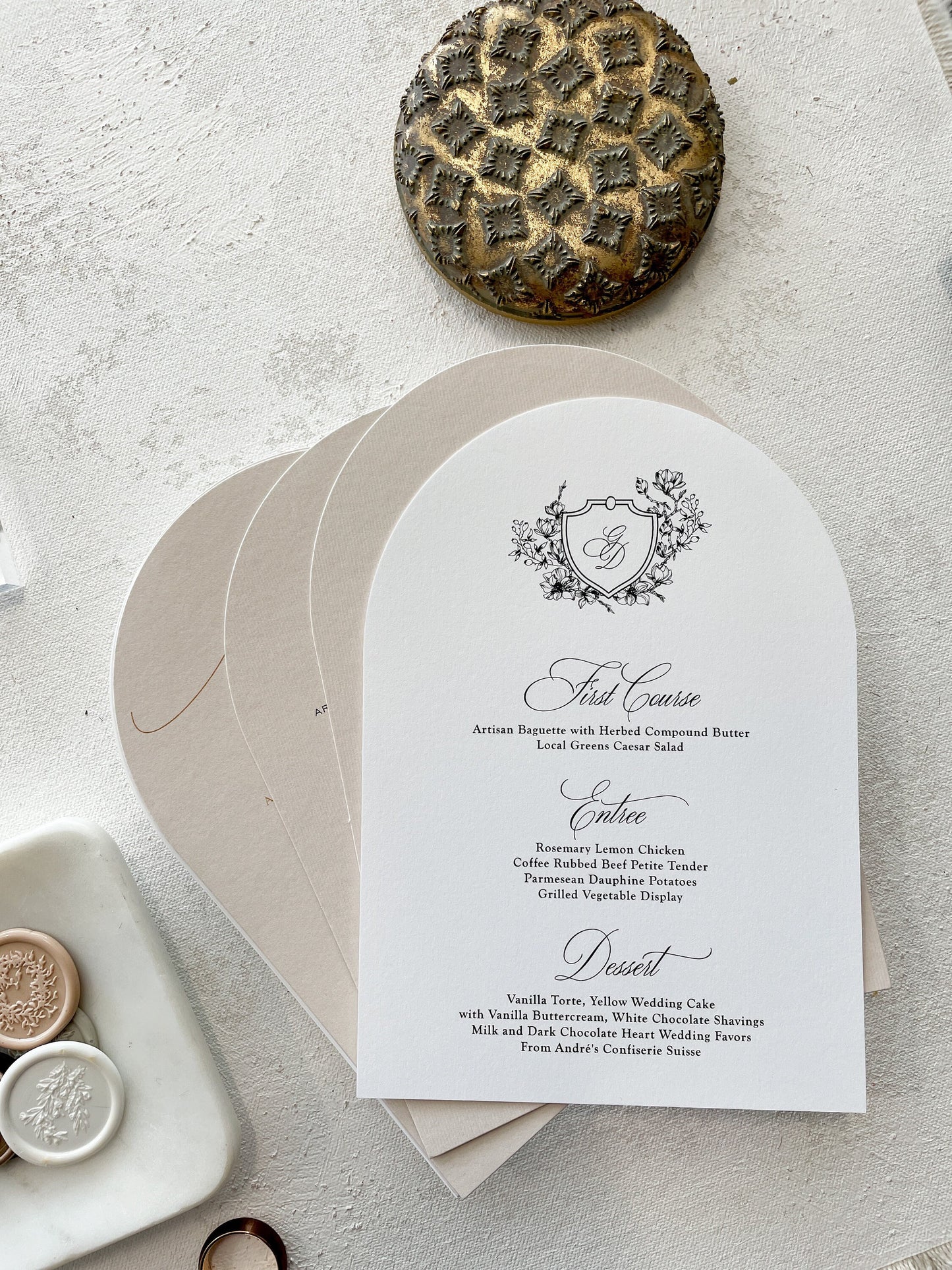 Arch Wedding Menu | Style 136
