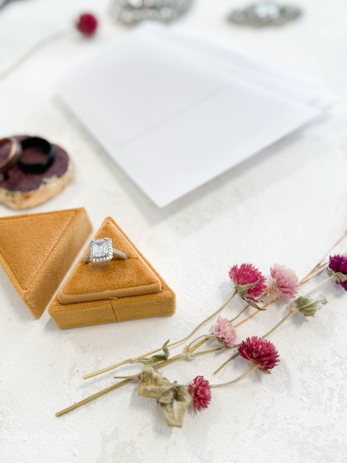 Folded Vellum Wrap | Style 86