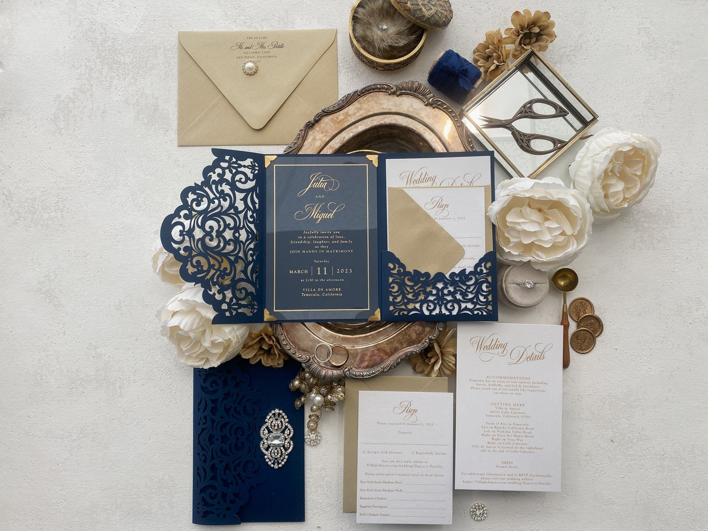 wedding invitations